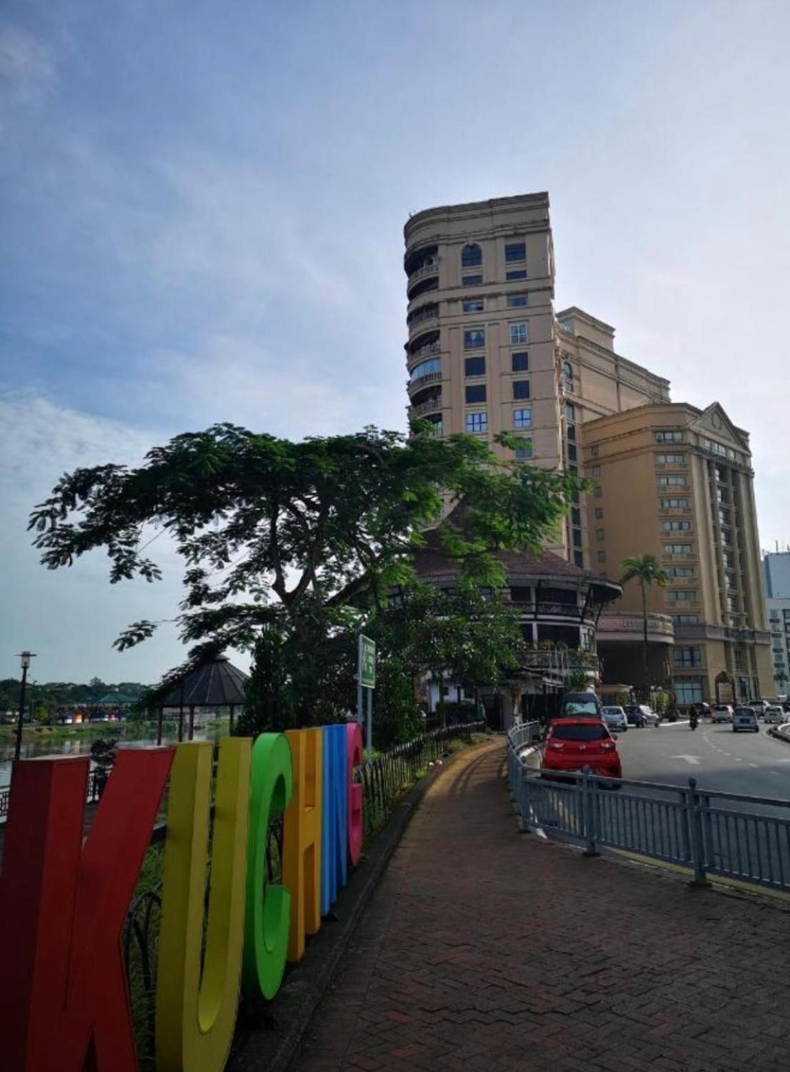 Riverview Home @Waterfront Kch Kuching Exteriér fotografie